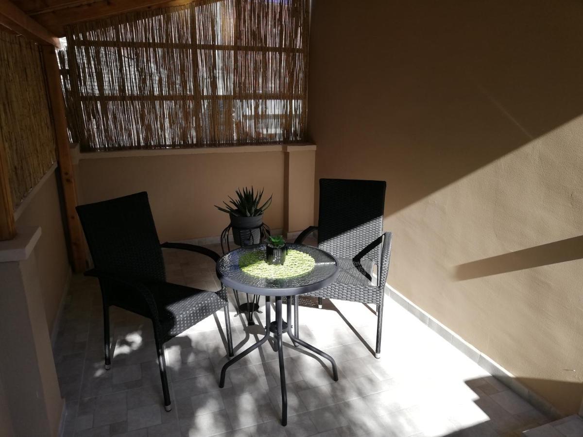 D&D Studio Apartment 수보티차 외부 사진