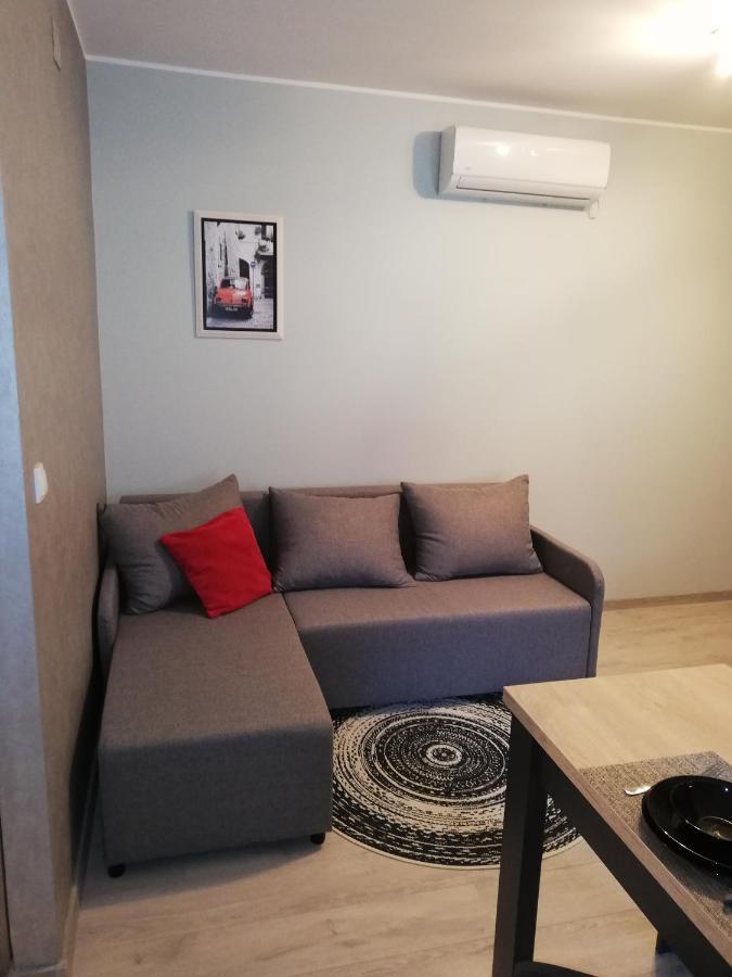 D&D Studio Apartment 수보티차 외부 사진